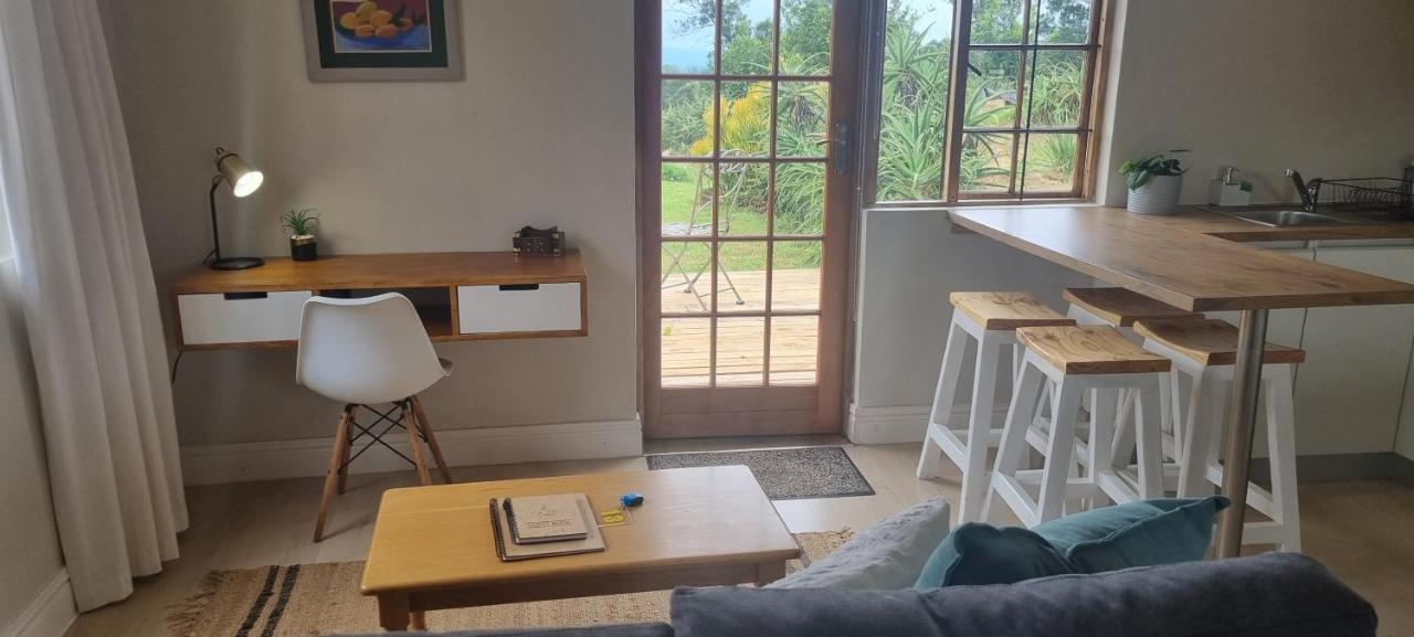 Upmarket Off Grid Cottage On Organic Farm In Secure Estate Howick Bagian luar foto